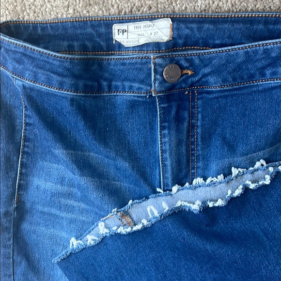 Free People Dark Blue Skinny Jeans - Picture 2 of 4